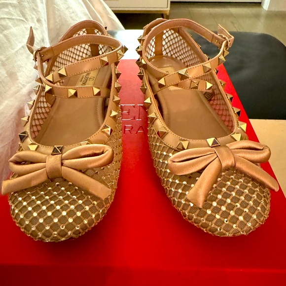 VALENTINO GARAVANI ROCKSTUD MESH BALLERINA WITH CRYSTALS - Picture 2 of 12